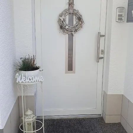 Pees Apartment *